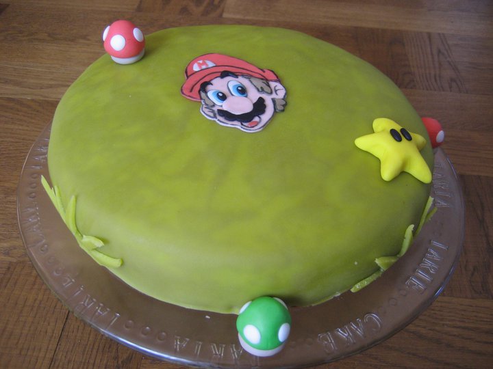 Yoshi Yohto har tårtkalas