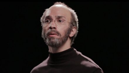 iSteve: Humor utan skratt eller poäng