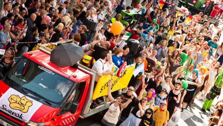 Varför ska nördar gå i Pridetåget?